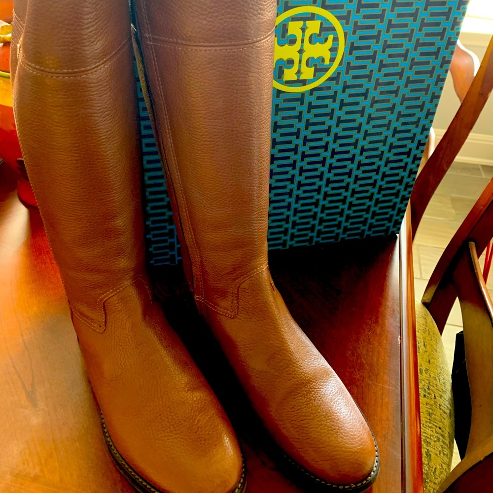 Tory Burch Boots